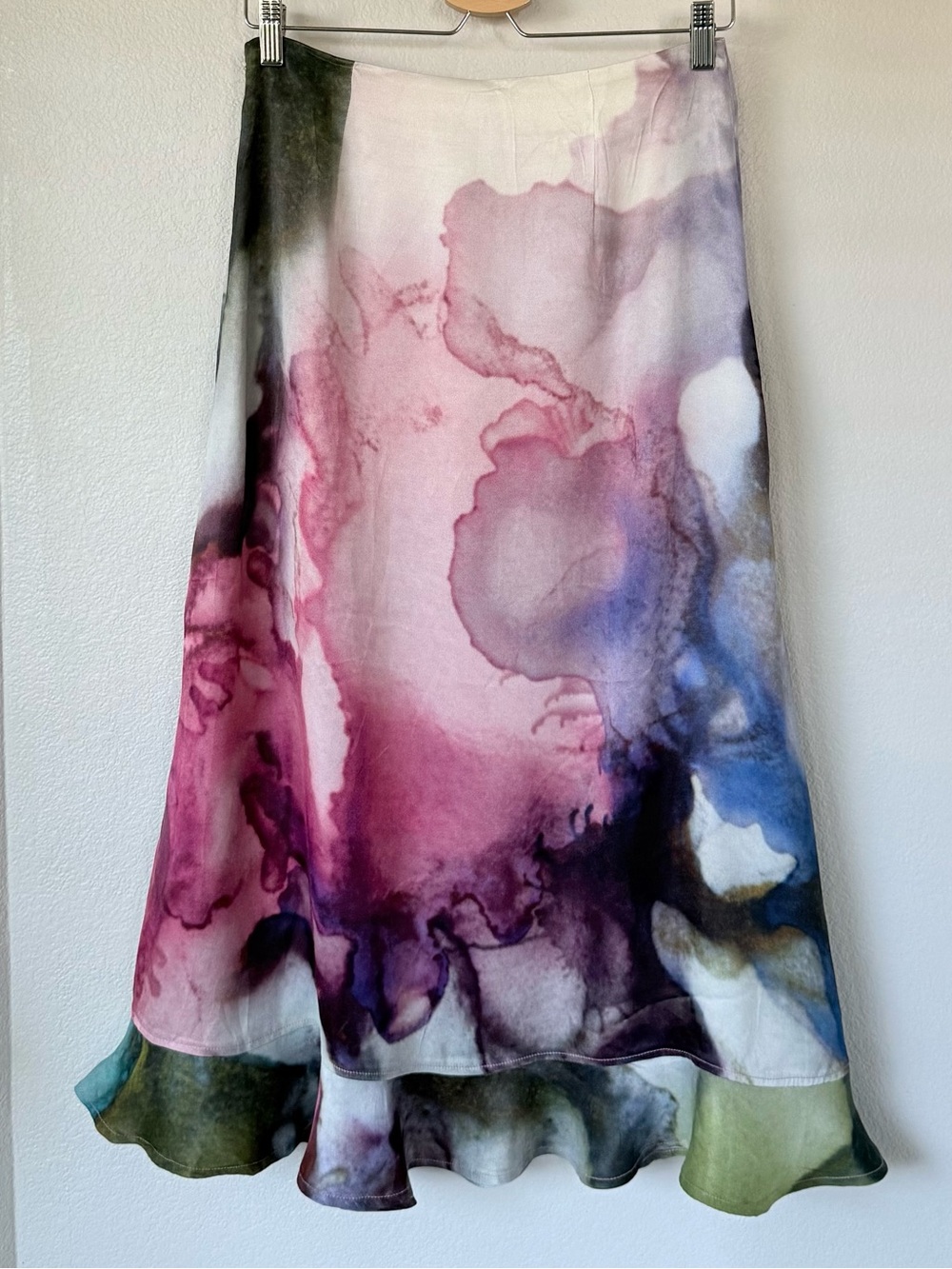 ANTHROPOLOGIE NWT M CONDITIONS APPLY Clania Watercolor Ruffle Trim Maxi Skirt - Picture 5 of 12